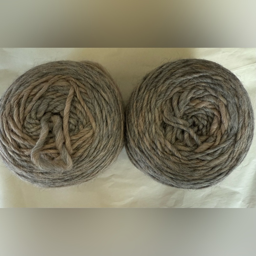 NEW Lot of 2 skeins Malabrigo Worsted Pure Merino Wool Yarn color 36 Pearl